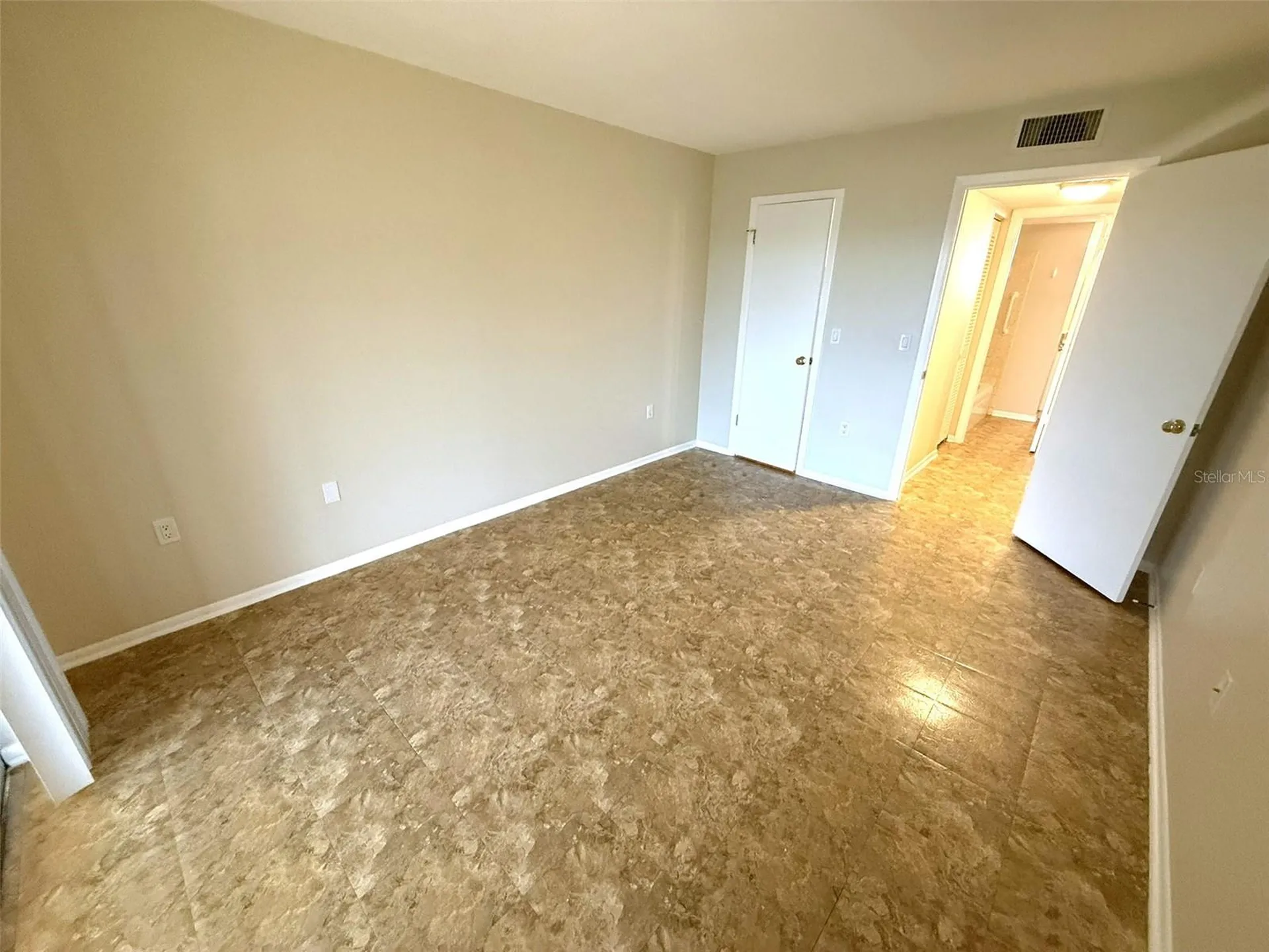 102 Capri Isles Boulevard Venice FL 34292