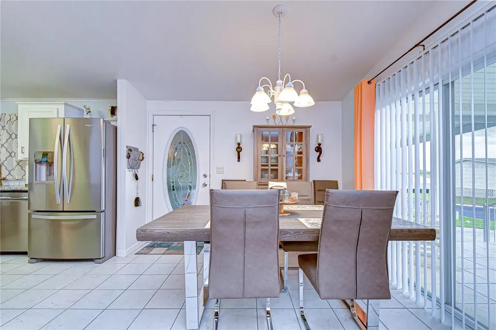 37232 Neukom Avenue Zephyrhills FL 33541