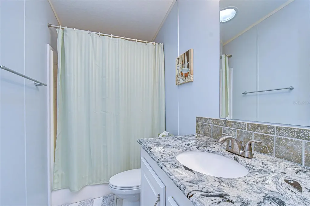 37232 Neukom Avenue Zephyrhills FL 33541