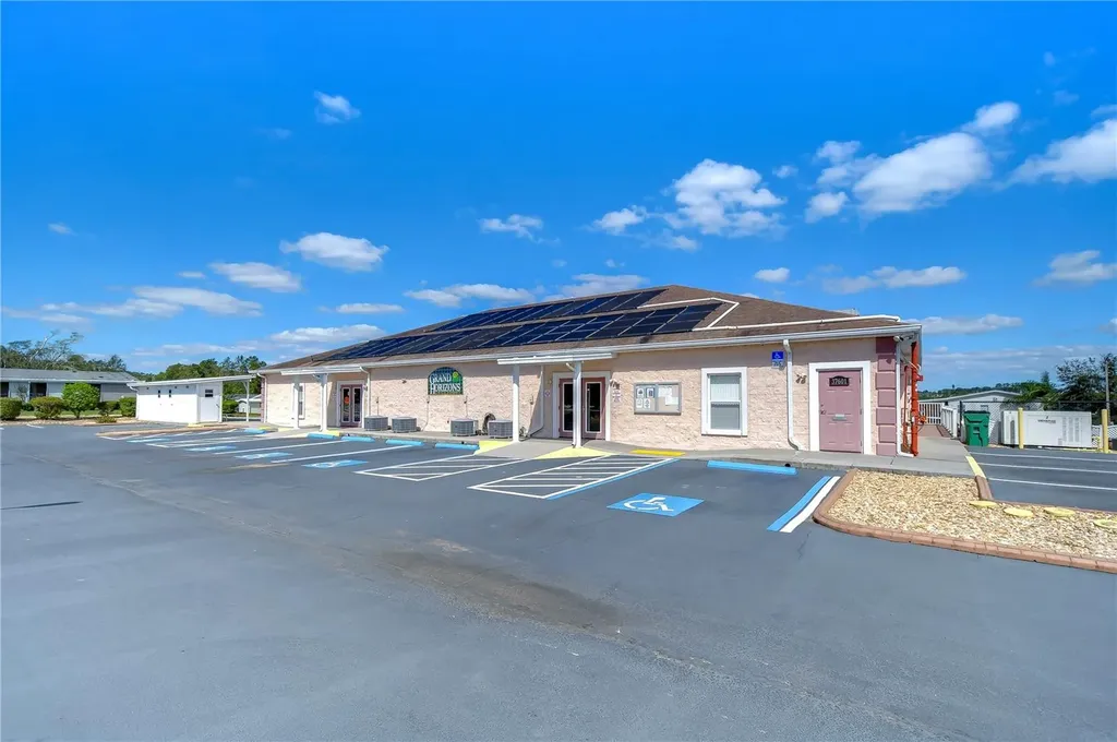 37232 Neukom Avenue Zephyrhills FL 33541