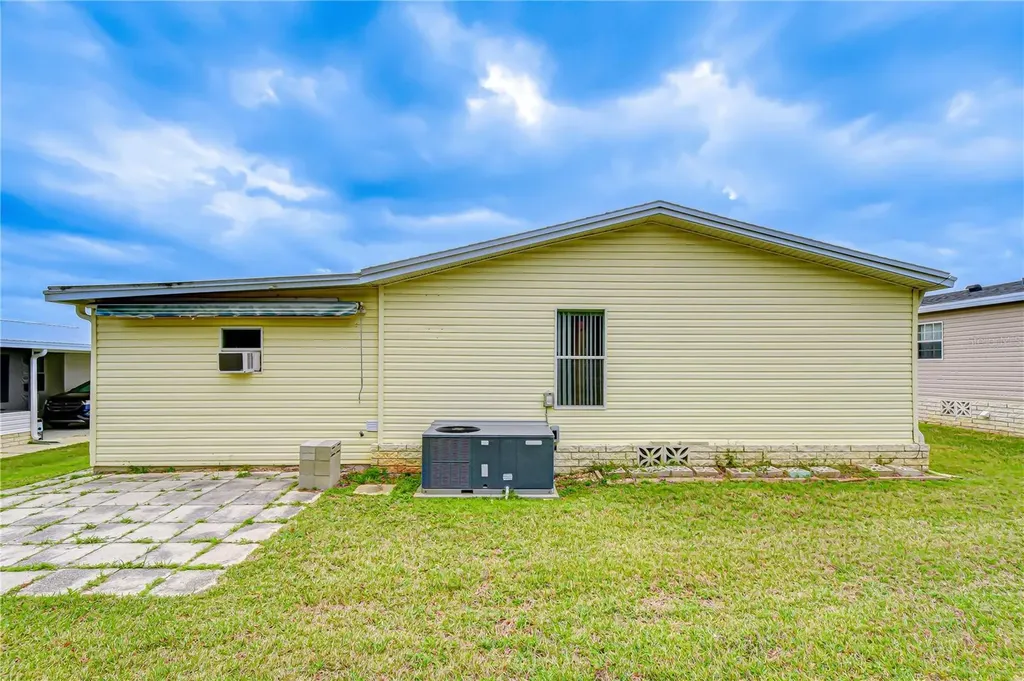 37232 Neukom Avenue Zephyrhills FL 33541