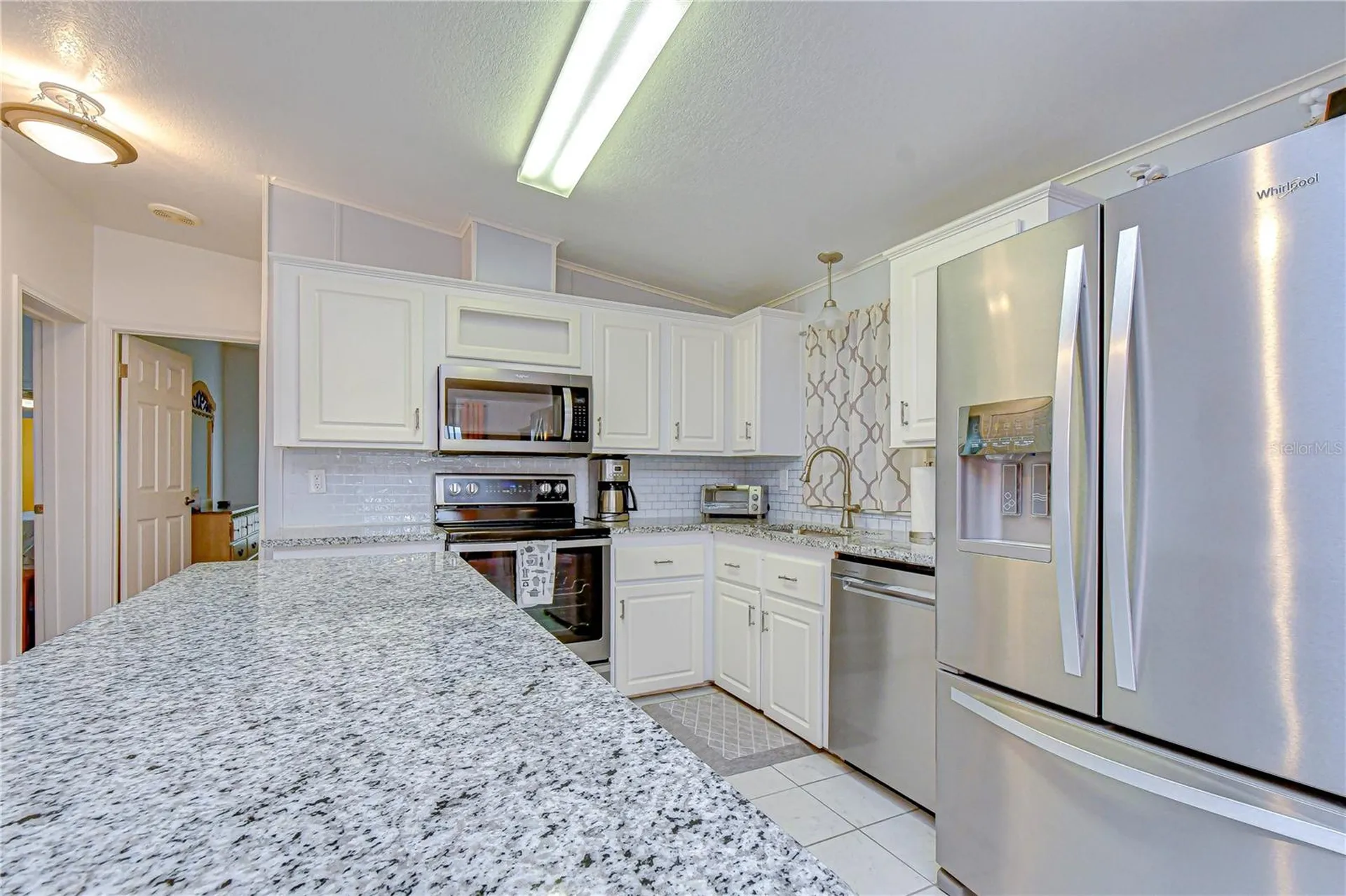 37232 Neukom Avenue Zephyrhills FL 33541