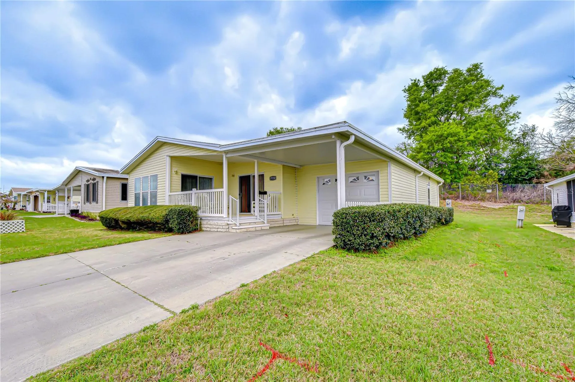 37232 Neukom Avenue Zephyrhills FL 33541