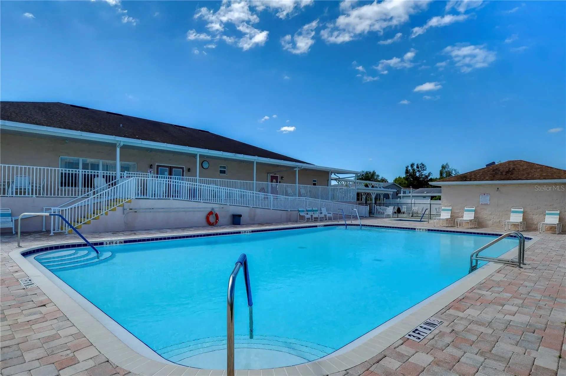 37232 Neukom Avenue Zephyrhills FL 33541