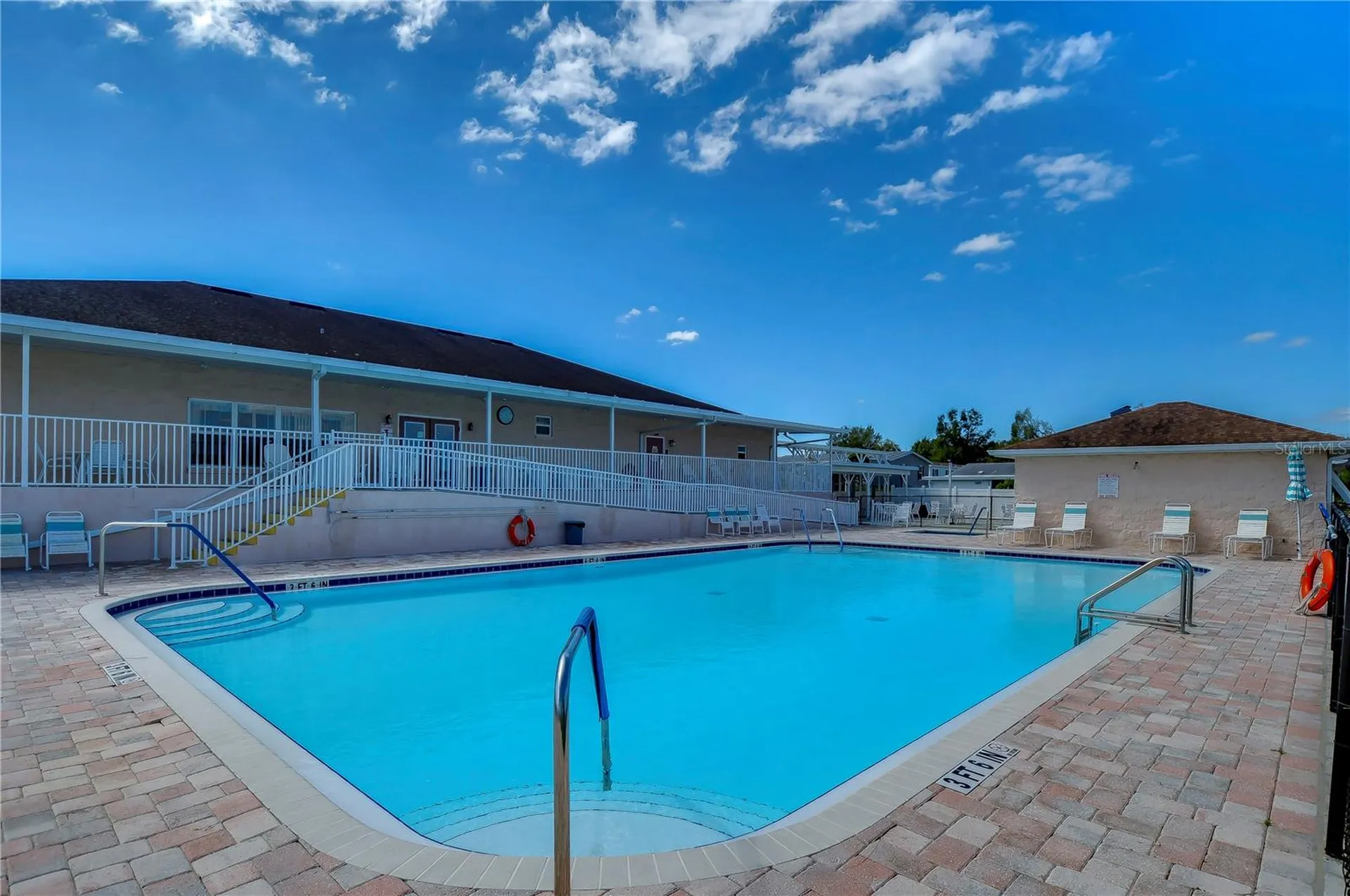 37232 Neukom Avenue Zephyrhills FL 33541