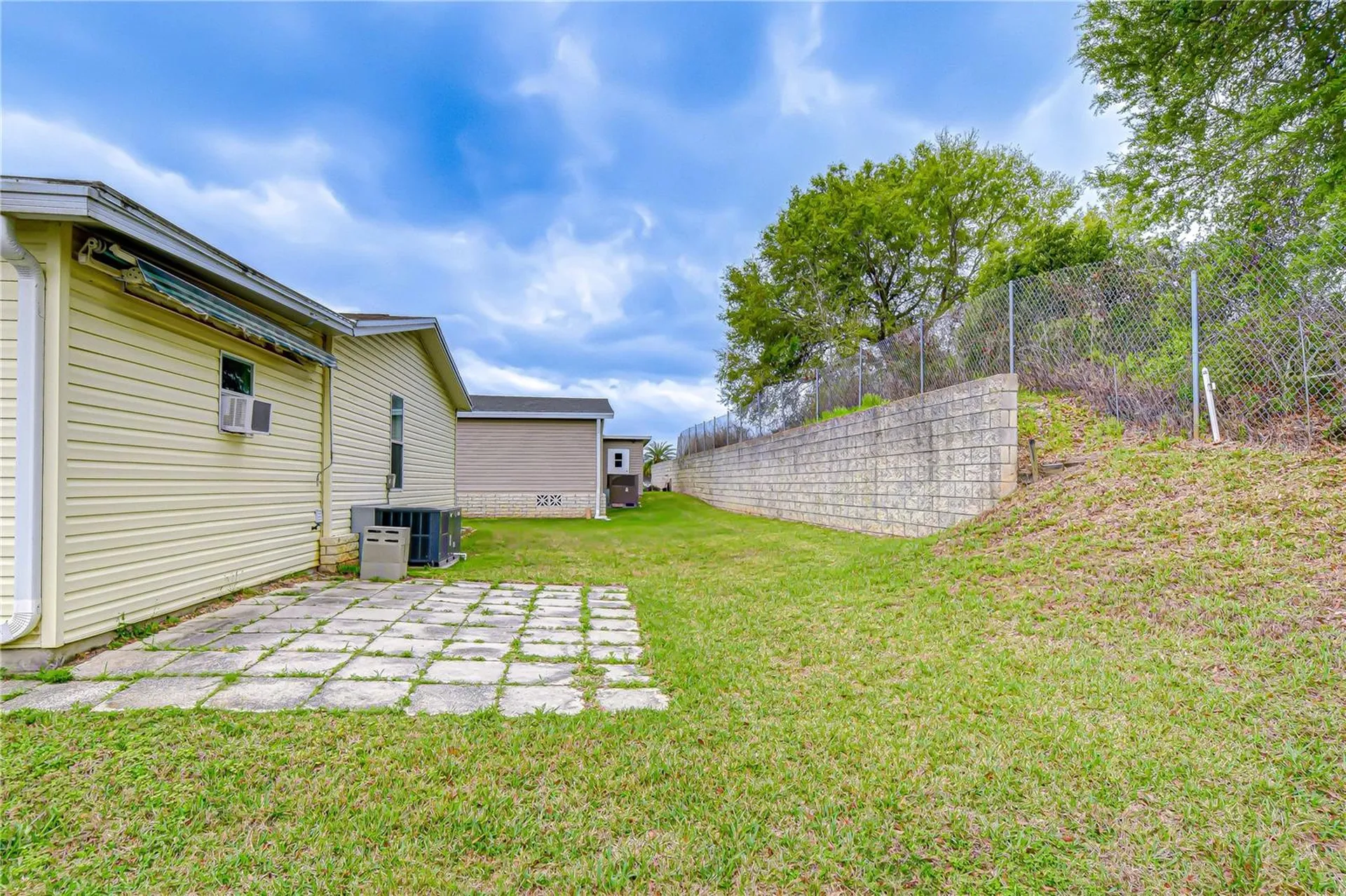 37232 Neukom Avenue Zephyrhills FL 33541