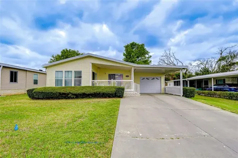 37232 Neukom Avenue Zephyrhills FL 33541