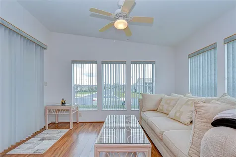 37232 Neukom Avenue Zephyrhills FL 33541