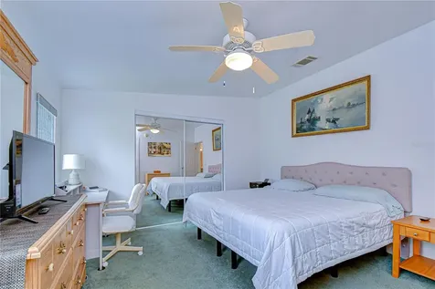 37232 Neukom Avenue Zephyrhills FL 33541