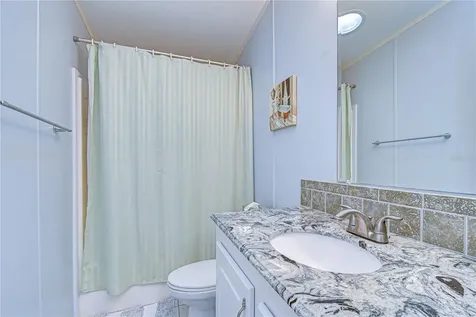 37232 Neukom Avenue Zephyrhills FL 33541