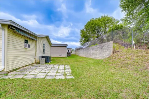 37232 Neukom Avenue Zephyrhills FL 33541