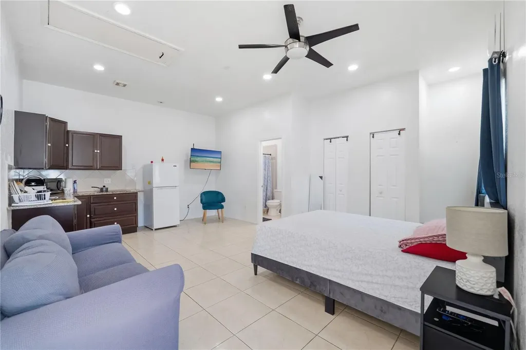 1907 W Mohawk Avenue Tampa FL 33603