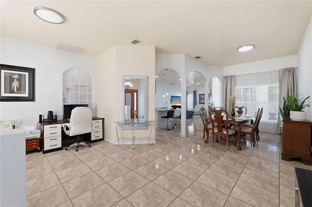 1907 W Mohawk Avenue Tampa FL 33603