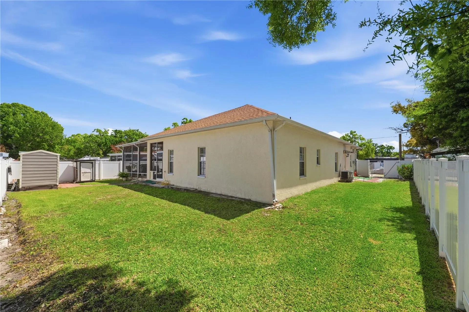 1907 W Mohawk Avenue Tampa FL 33603