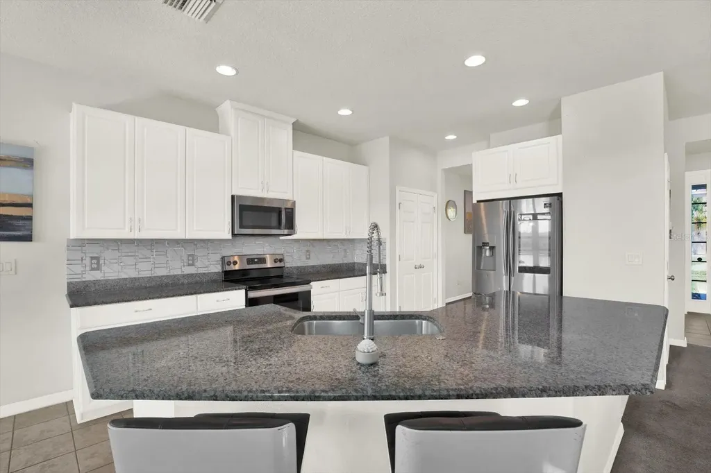 9058 Spruce Creek Circle Riverview FL 33578