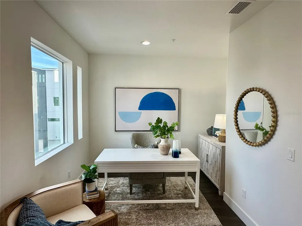 560 Drive Martin Luther King Jr Street S St Petersburg FL 33701