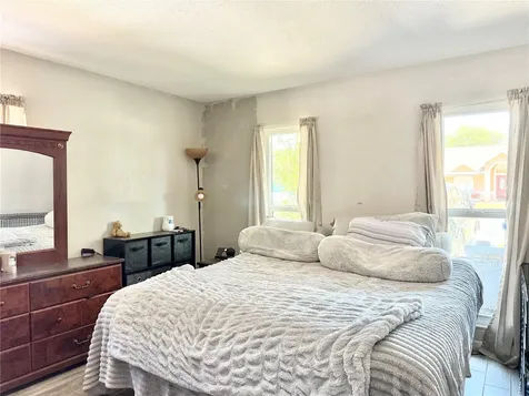 1784 Taylor Lake Place Largo FL 33778