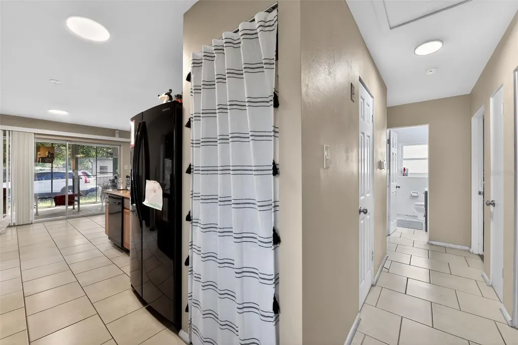 3655 Lalani Way Sarasota FL 34232