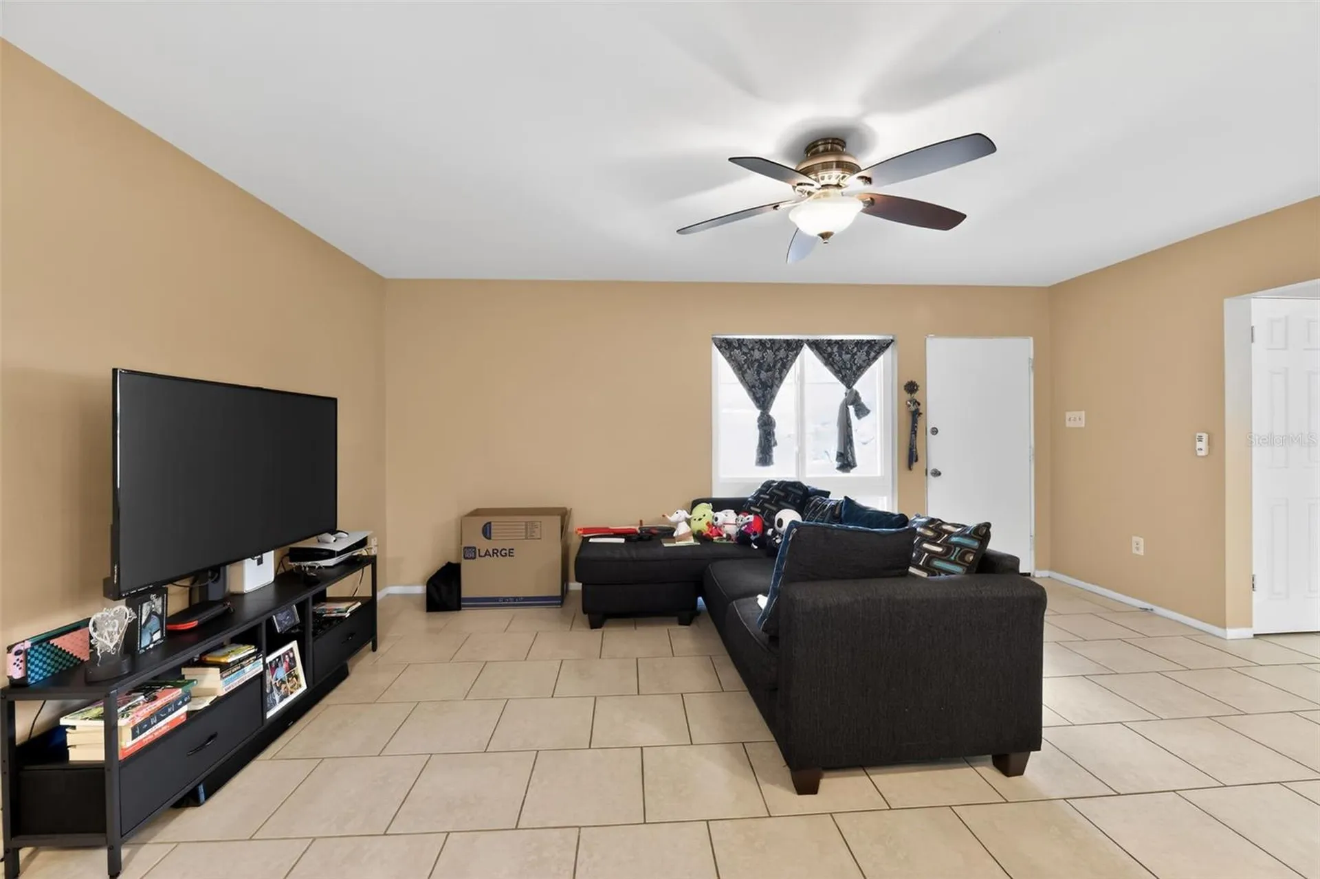 3655 Lalani Way Sarasota FL 34232