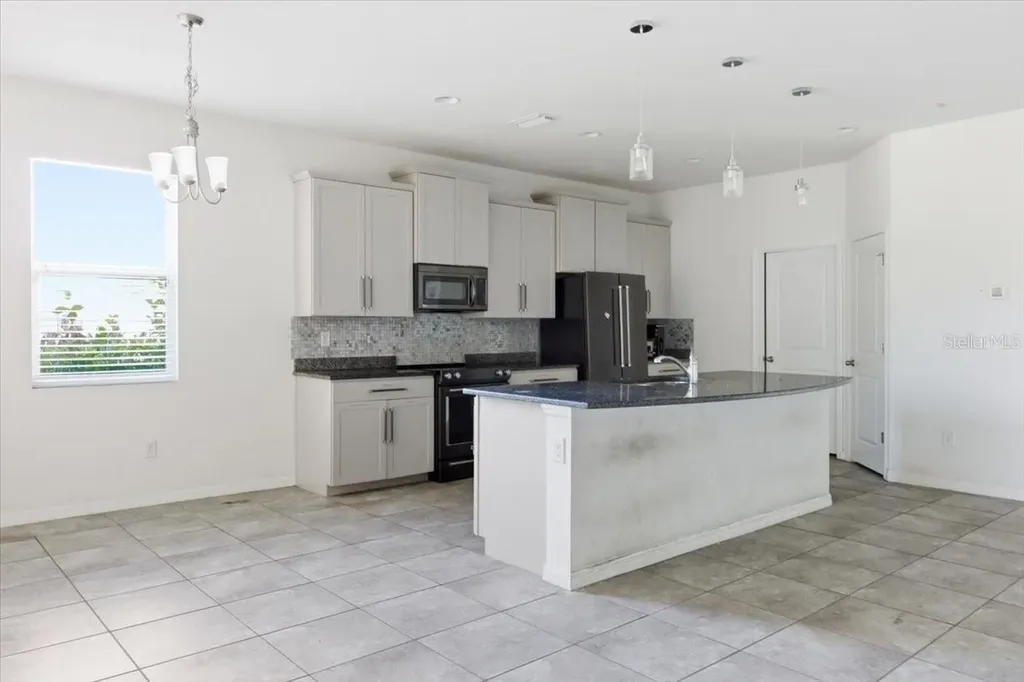 6702 Devesta Loop Palmetto FL 34221