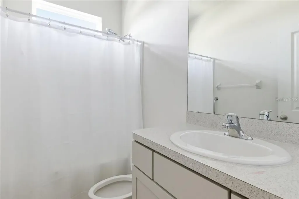 6702 Devesta Loop Palmetto FL 34221