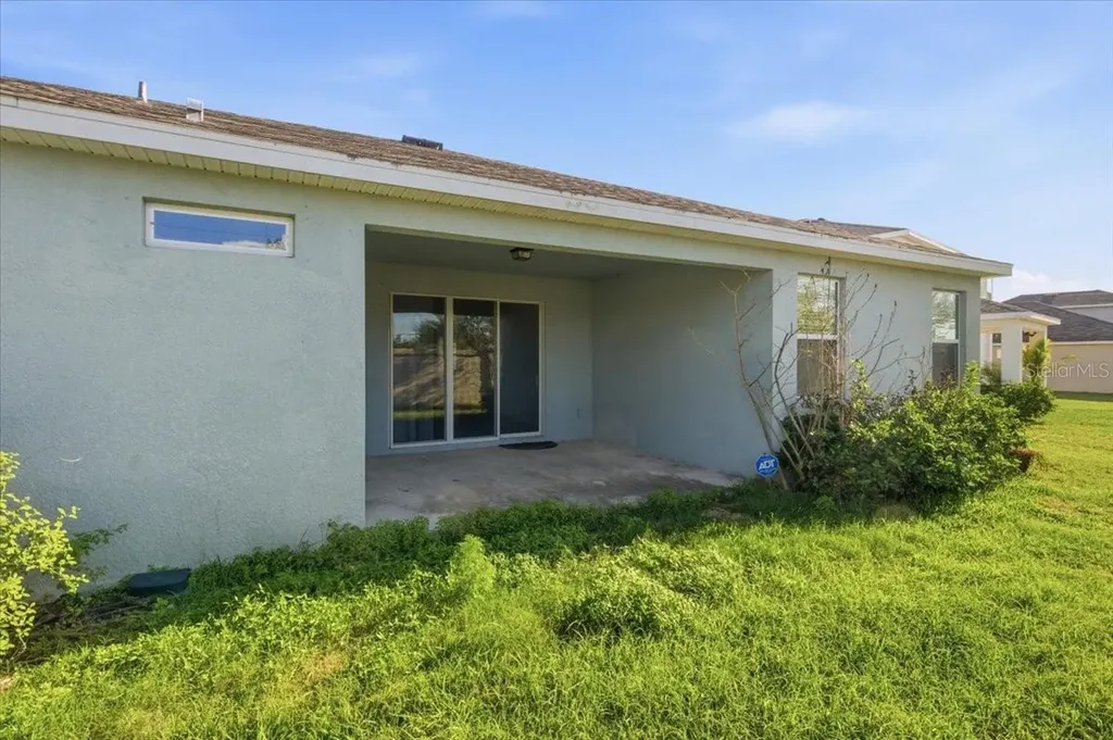 6702 Devesta Loop Palmetto FL 34221