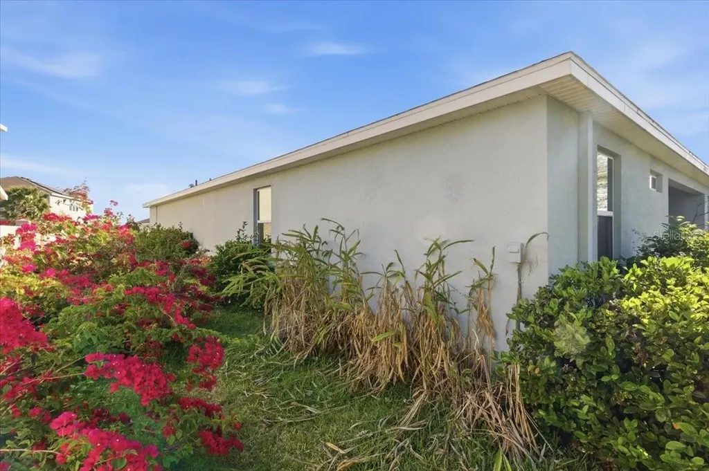 6702 Devesta Loop Palmetto FL 34221