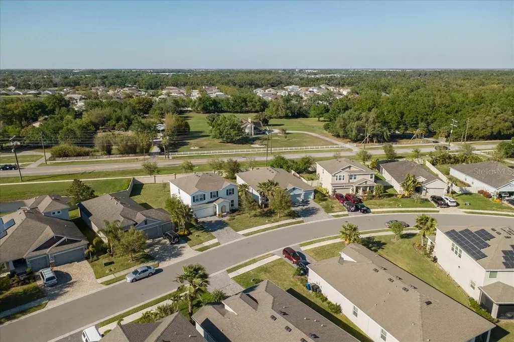6702 Devesta Loop Palmetto FL 34221