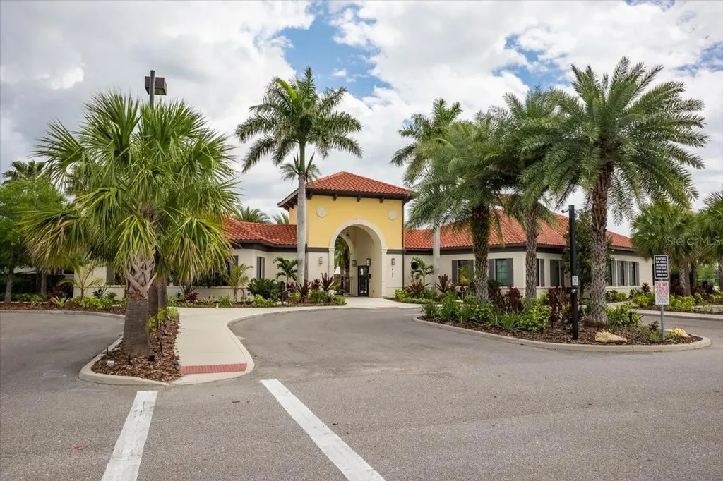6702 Devesta Loop Palmetto FL 34221