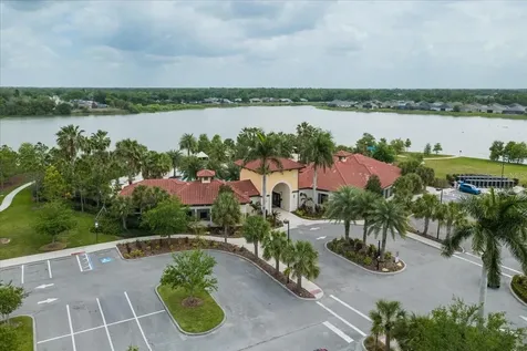6702 Devesta Loop Palmetto FL 34221