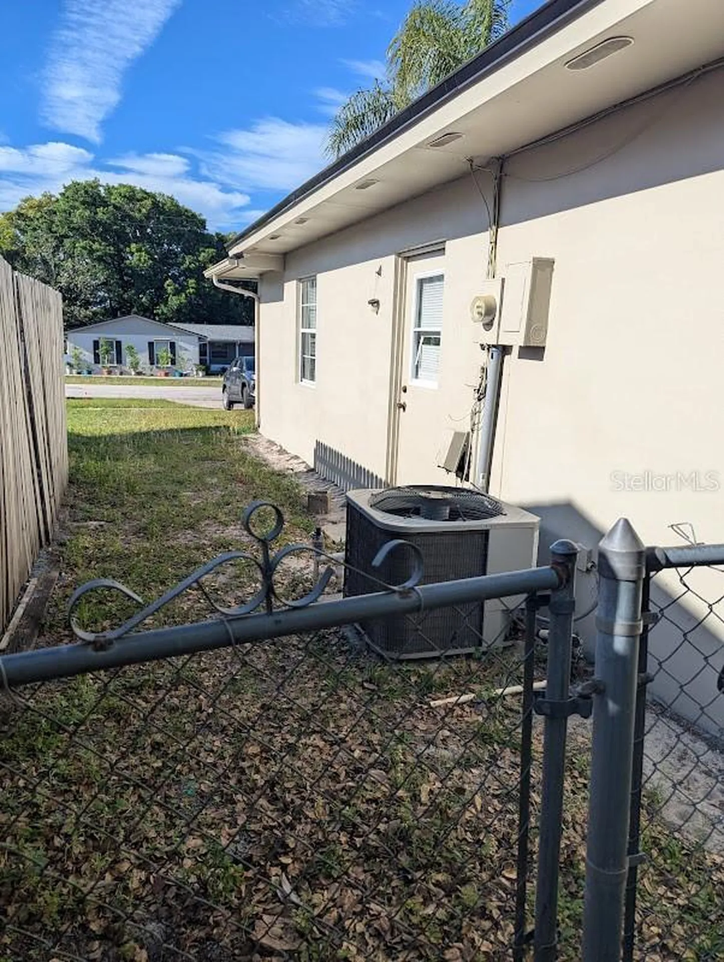 1725 Twin Oak Street Deltona FL 32725