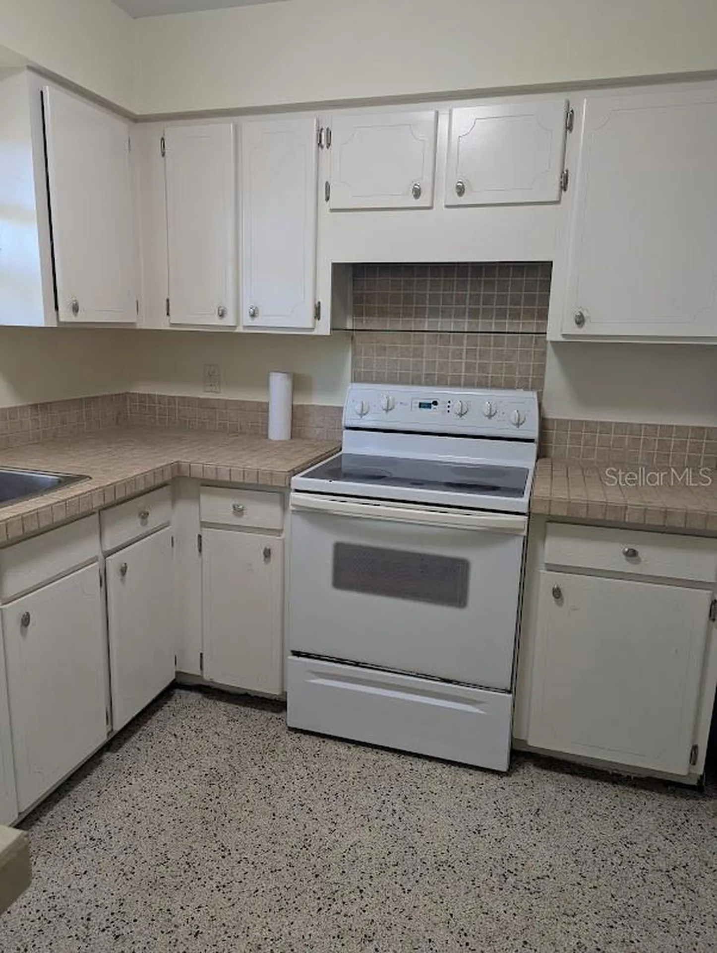 1725 Twin Oak Street Deltona FL 32725