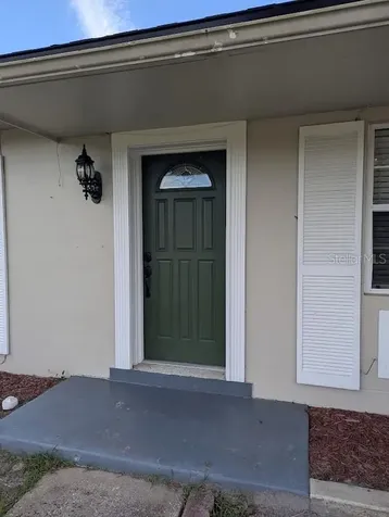 1725 Twin Oak Street Deltona FL 32725