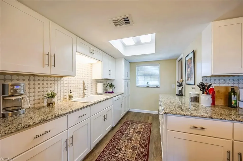 238 SE 9th Terrace Cape Coral FL 33990