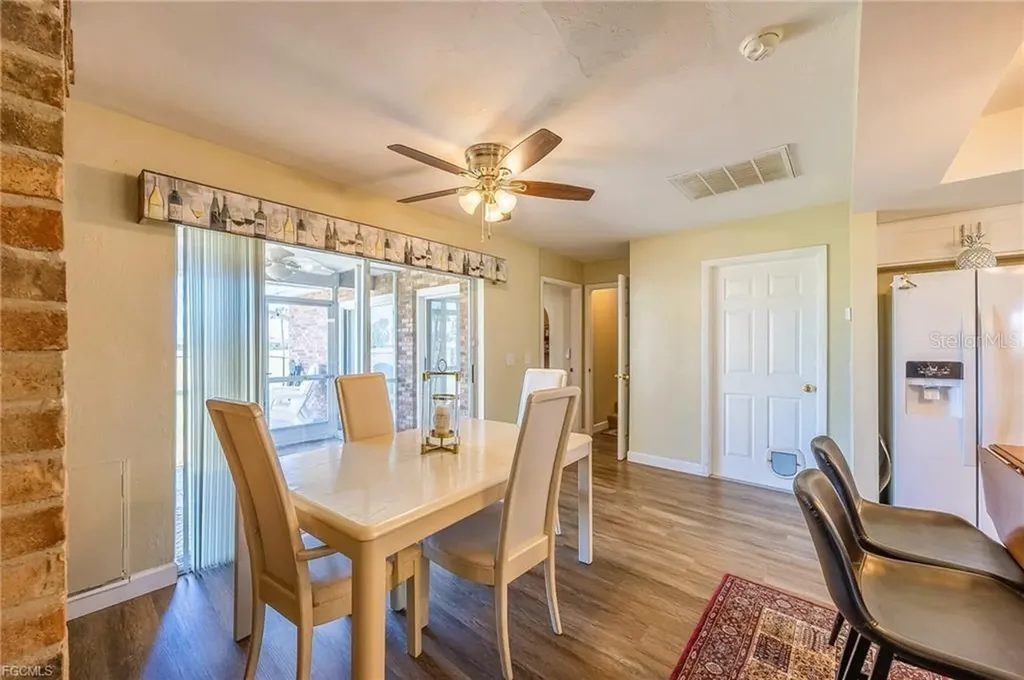 238 SE 9th Terrace Cape Coral FL 33990
