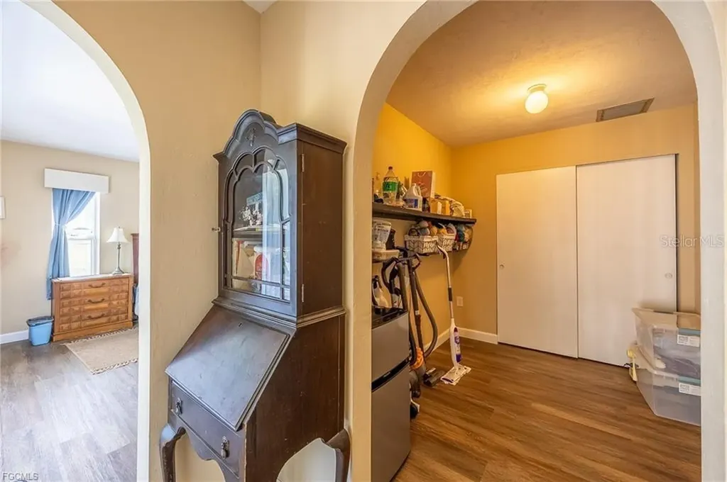 238 SE 9th Terrace Cape Coral FL 33990