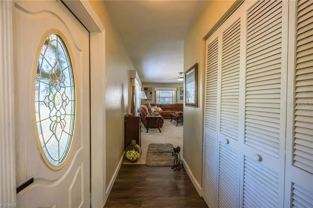 238 SE 9th Terrace Cape Coral FL 33990