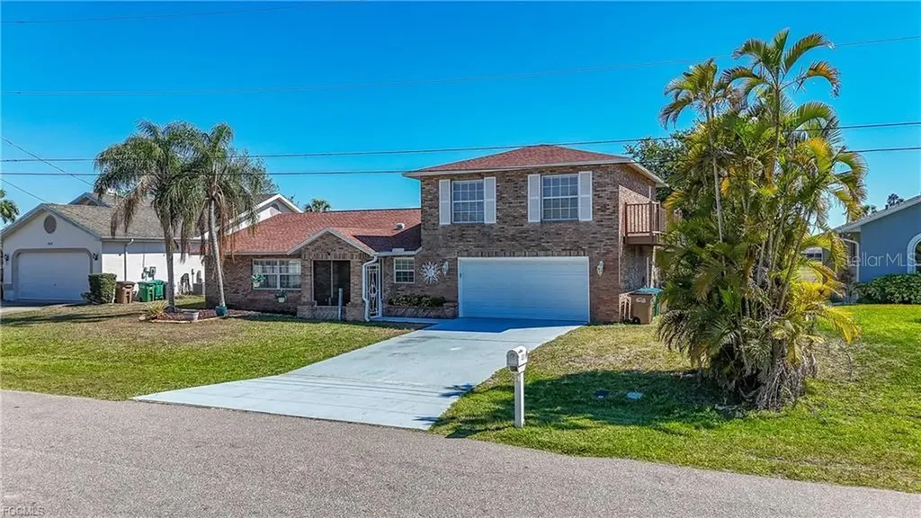 238 SE 9th Terrace Cape Coral FL 33990