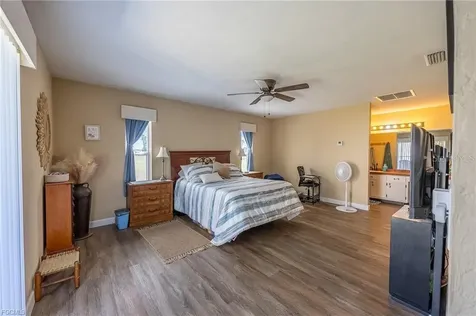 238 SE 9th Terrace Cape Coral FL 33990