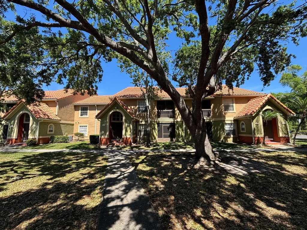433 Fountainhead Circle Kissimmee FL 34741
