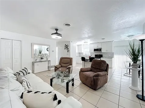 3802 Westgate Road Orlando FL 32808