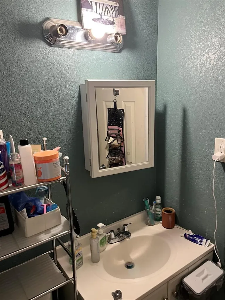 4325 Lake Lawne Avenue Orlando FL 32808