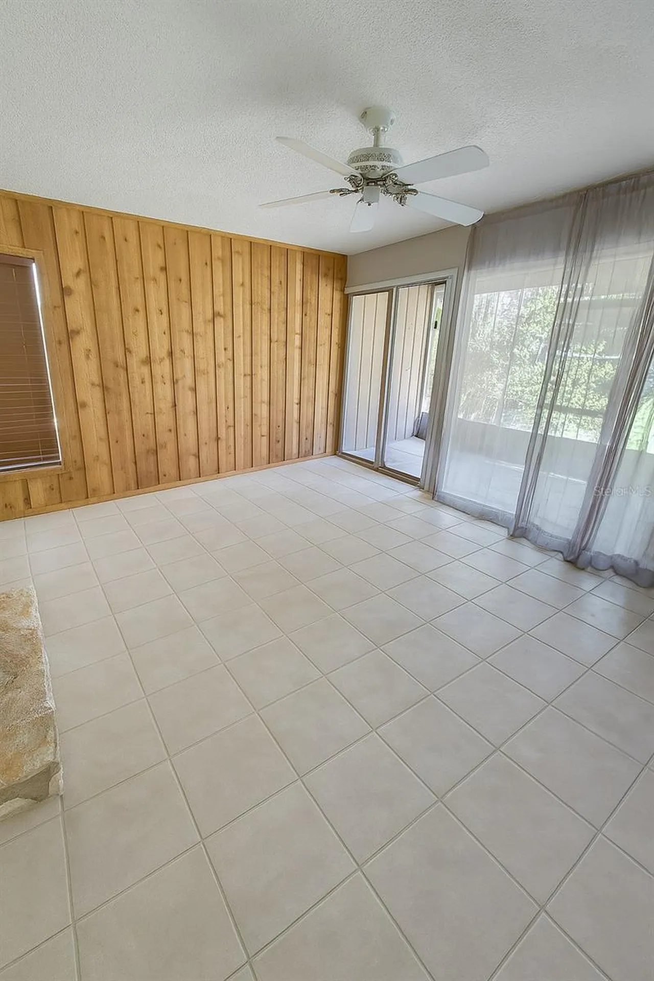 1056 E Michigan Street Orlando FL 32806