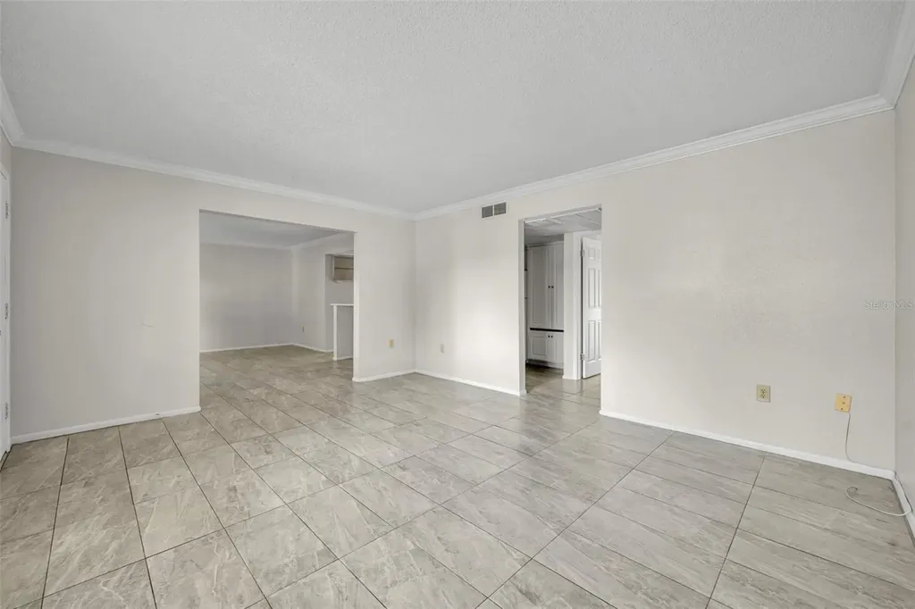145 Oyster Bay Circle Altamonte Springs FL 32701