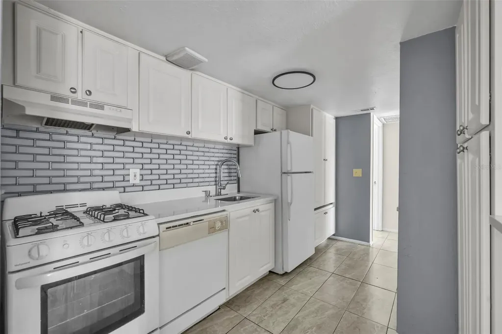 145 Oyster Bay Circle Altamonte Springs FL 32701