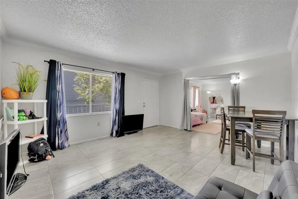 145 Oyster Bay Circle Altamonte Springs FL 32701