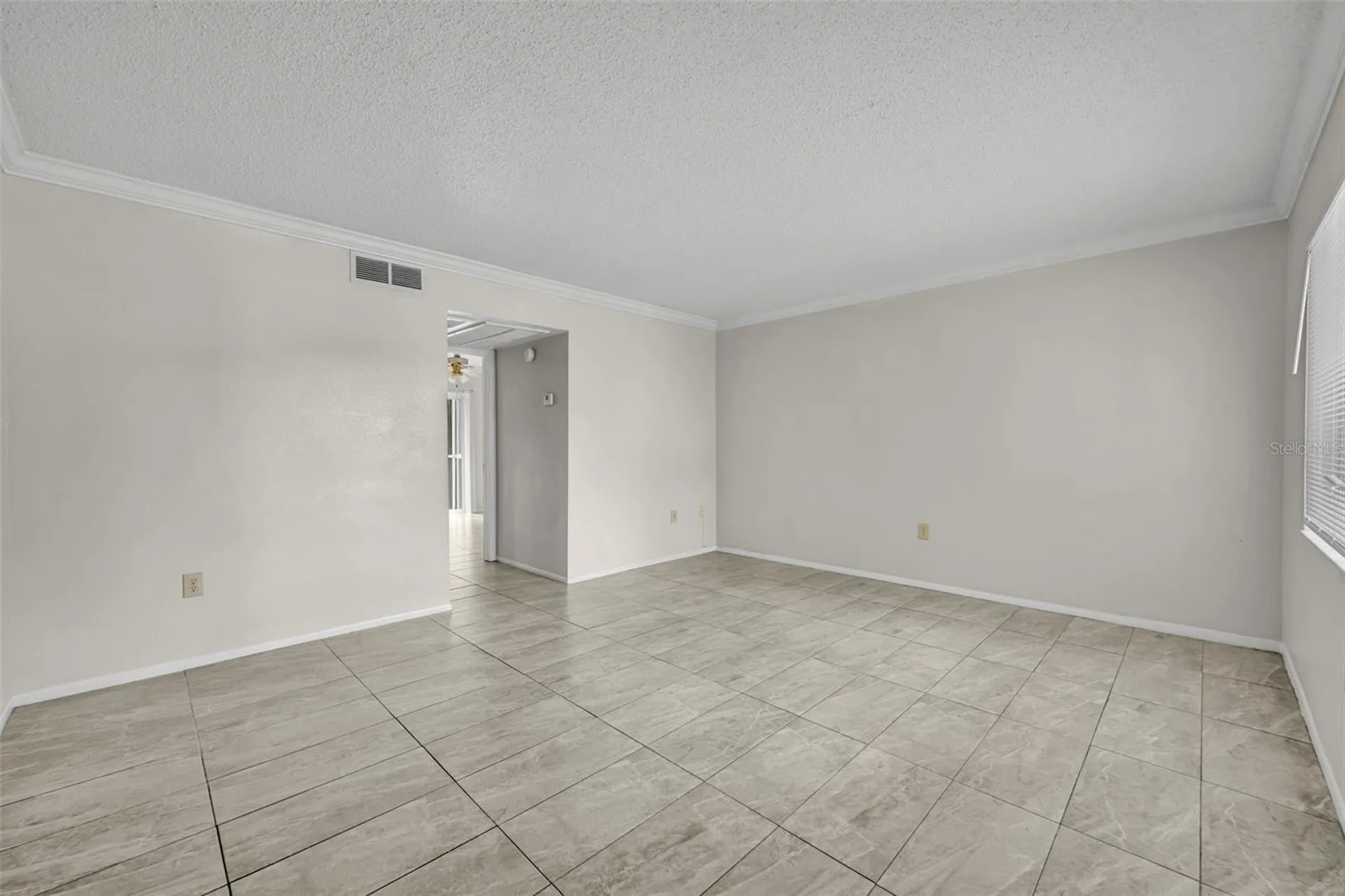 145 Oyster Bay Circle Altamonte Springs FL 32701