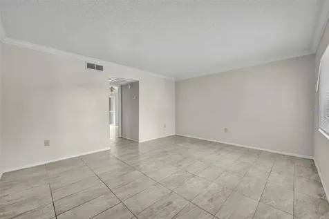 145 Oyster Bay Circle Altamonte Springs FL 32701