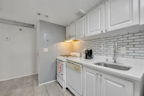 145 Oyster Bay Circle Altamonte Springs FL 32701