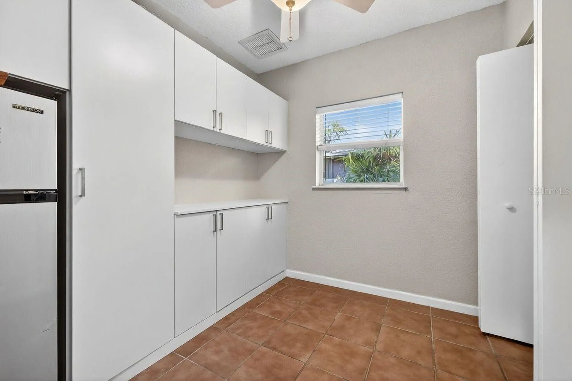 169 27th Avenue N St Petersburg FL 33704